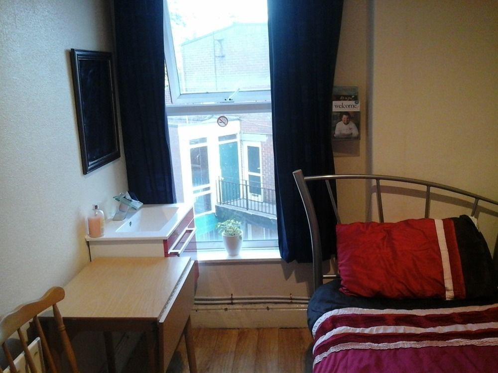Heavenly Nights Guest House Sheffield Dış mekan fotoğraf